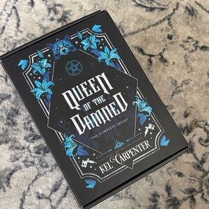 Queen of the Damned Book Set